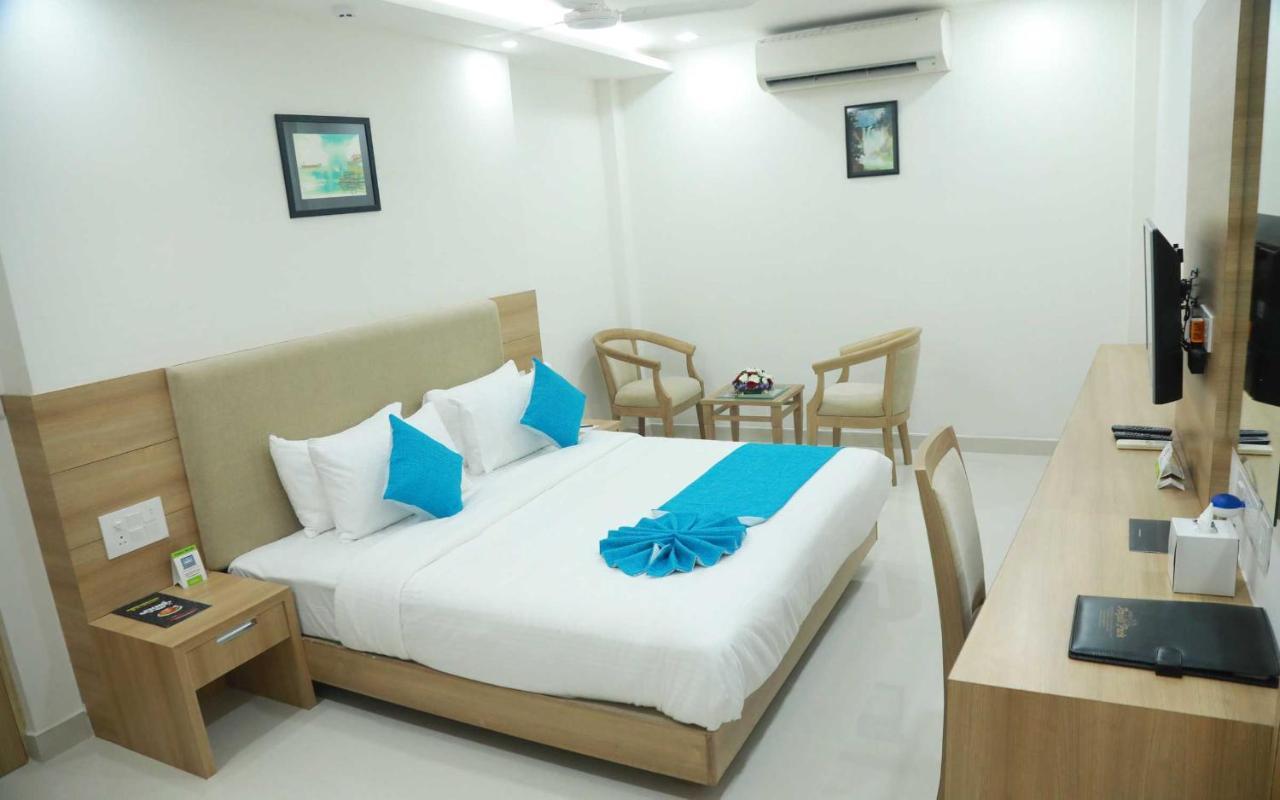 Hotel Anjali Park Kottayam Buitenkant foto