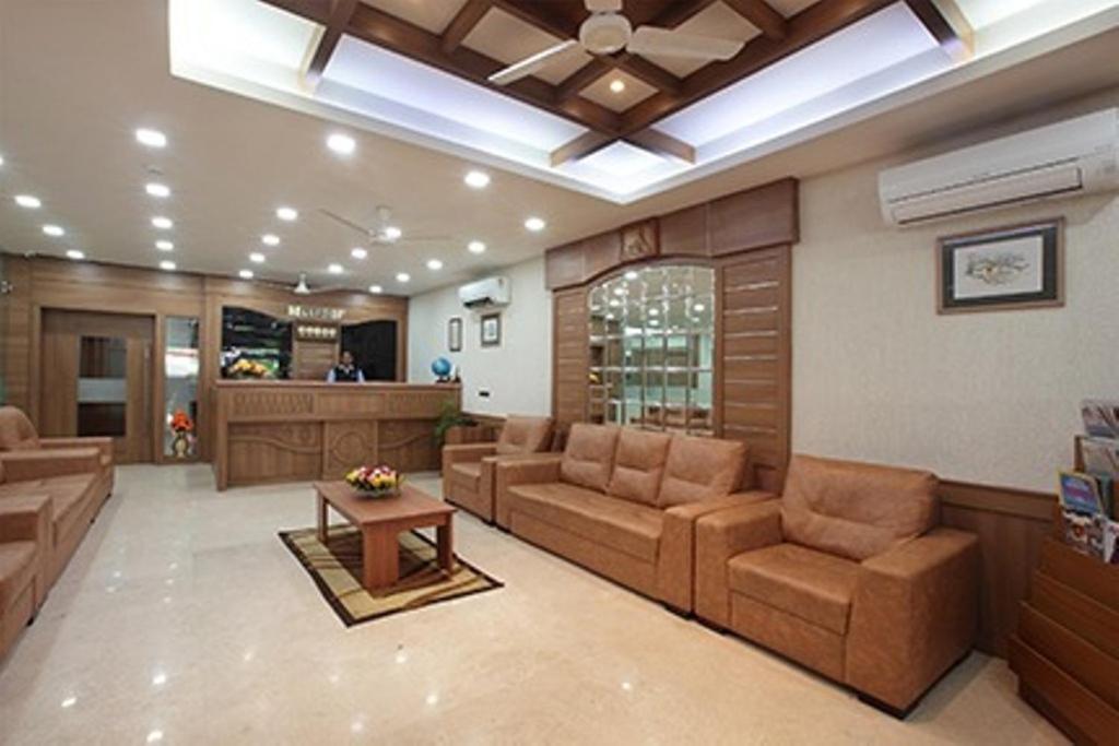 Hotel Anjali Park Kottayam Buitenkant foto