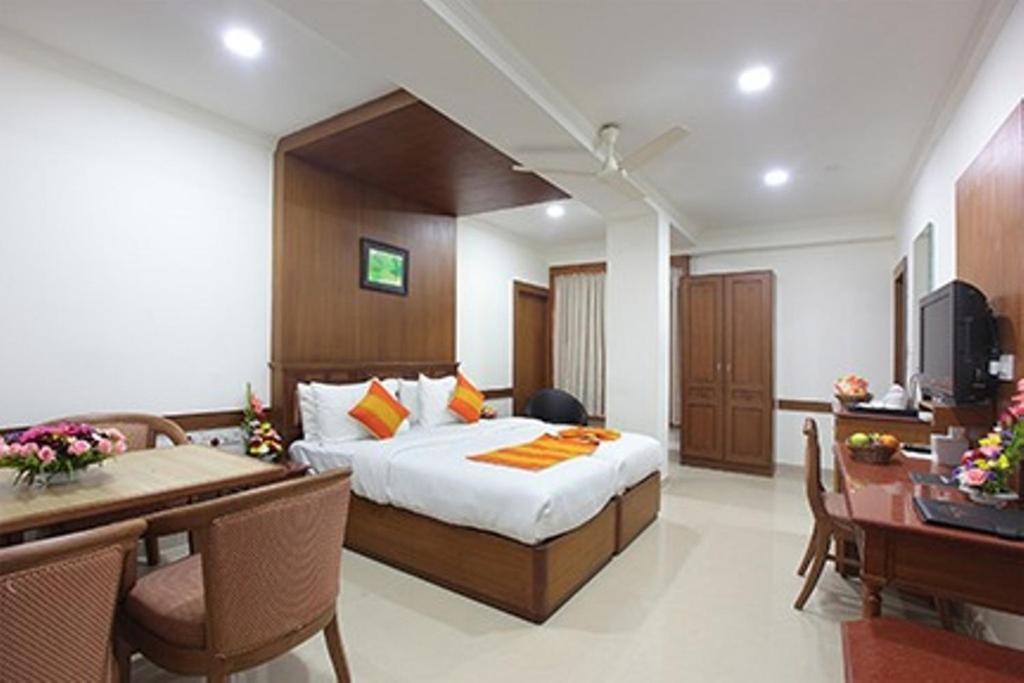 Hotel Anjali Park Kottayam Buitenkant foto