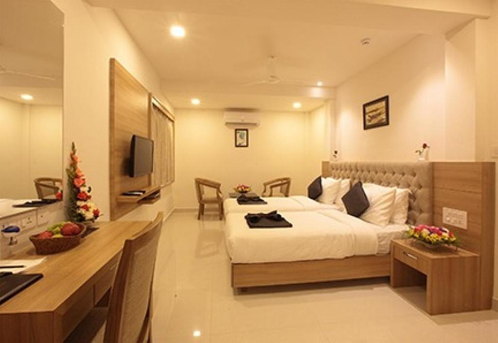 Hotel Anjali Park Kottayam Buitenkant foto